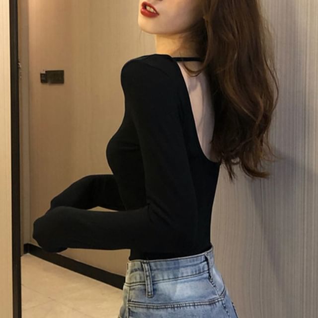 Magma-Long-Sleeve Scoop Neck Plain Open Back Tee