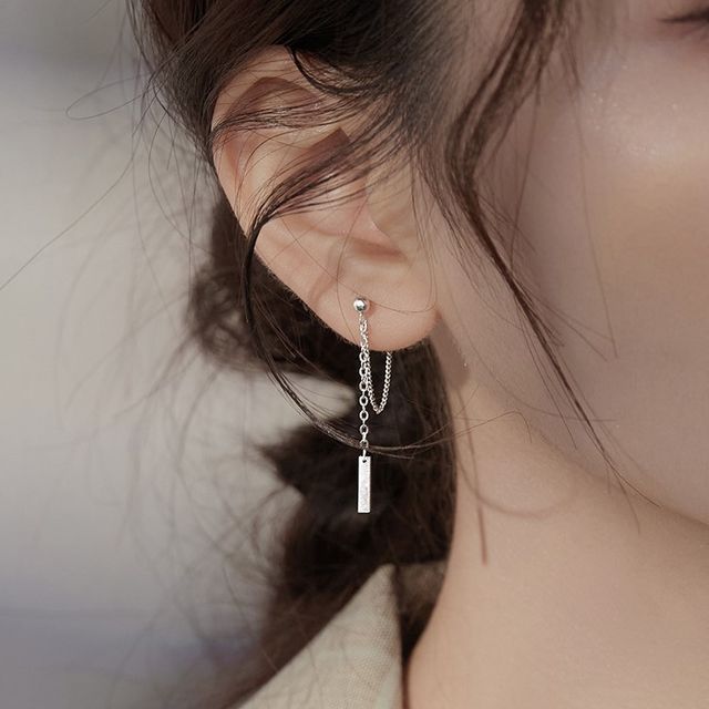 Toinianimos-Chained Sterling Silver Earring