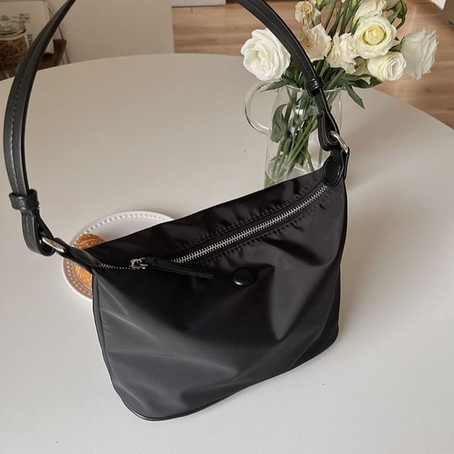 FAYLE-Plain Nylon Crossbody Bag