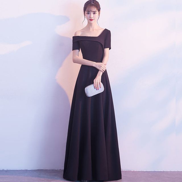 knee length dresses for ladies Black V-Neck Tulle Short Prom Dress, Cute A-Line Long Sleeve Party Dre main image 0