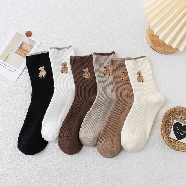 TAHLIA - Bear Embroidered Socks | YesStyle