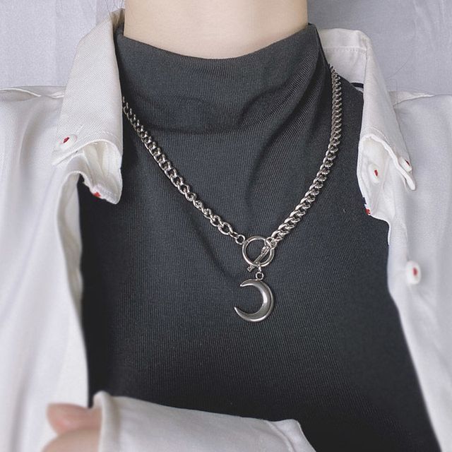 Malikasa - Crescent Pendant Necklace | YesStyle