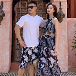 MALILA - Couple Matching Leaf Print Halter-Neck Tankini / Cover Up / Swim Trunks / Set MALILA - Couple Matching Leaf Print Halter-Neck Tankini / Cover Up / Swim Trunks / Set