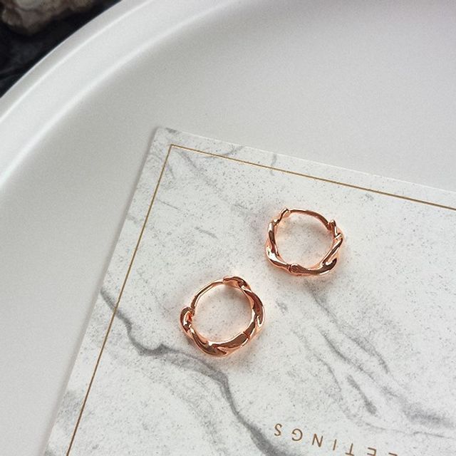 LIVSIA-Twisted Hoop Earring