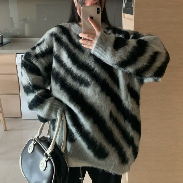 Porstina - Crew Neck Zebra Patterned Oversized Sweater | YesStyle