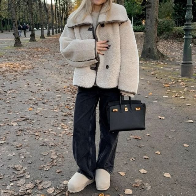 Reknovine-Fluffy Button-Up Jacket
