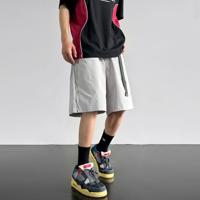 POSI-Mid Rise Plain Zip Shorts
