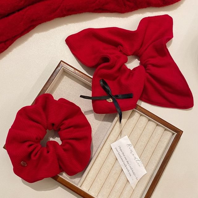 Kiren-Plain Fabric Scrunchie Various Designs