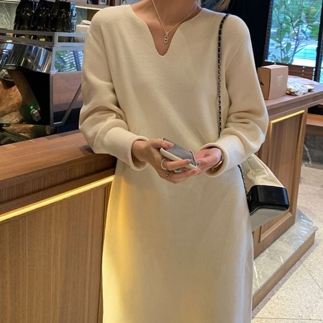 Cloud Nine-Long-Sleeve Notch Neck Plain Midi Sweater Dress