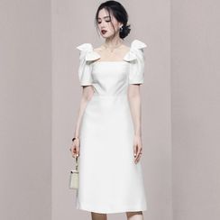 Hasu - Short-Sleeve Bow Accent Midi A-Line Dress