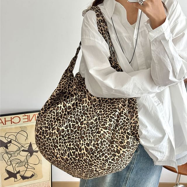 Basaran-Leopard Print Tote Bag