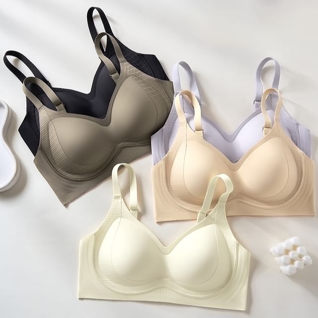 Gecko-V-Neck Plain Bra