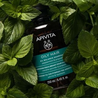 APIVITA - Oily Hair Oil Balance Shampoo Peppermint & Propolis