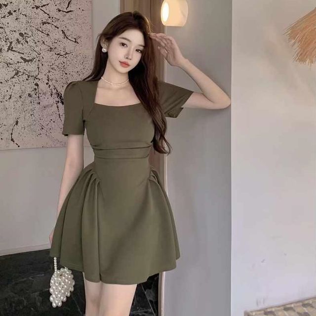 Hevnir-Short-Sleeve Square Neck Plain Mini A-Line Dress