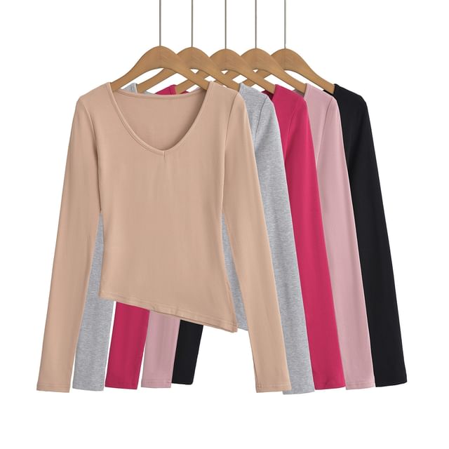 Asiris-Long-Sleeve V-Neck Asymmetrical Plain Top