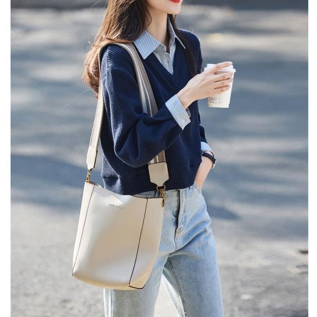 Jeonseon-Mock Two-Piece Collared Two Tone Sweatshirt