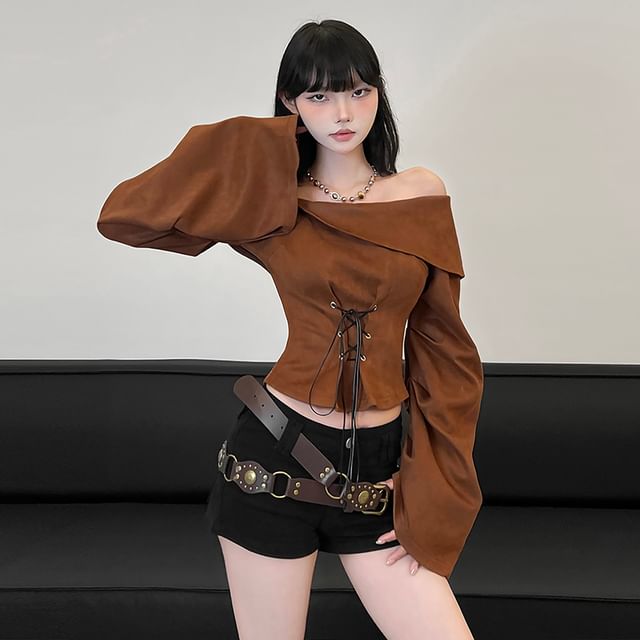 Bababy-Flared-Sleeve Off-Shoulder Plain Lace-Up Cropped Tee