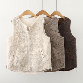 Aigan - Fleece Vest | YesStyle