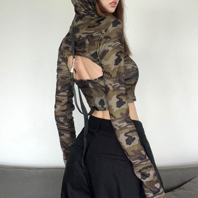 Long Sleeve Camo Crop