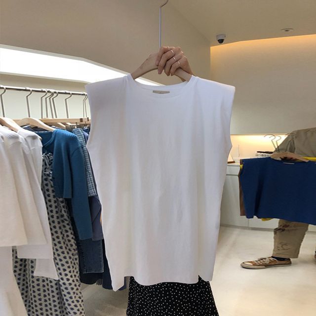 Hevnir-Sleeveless T-Shirt