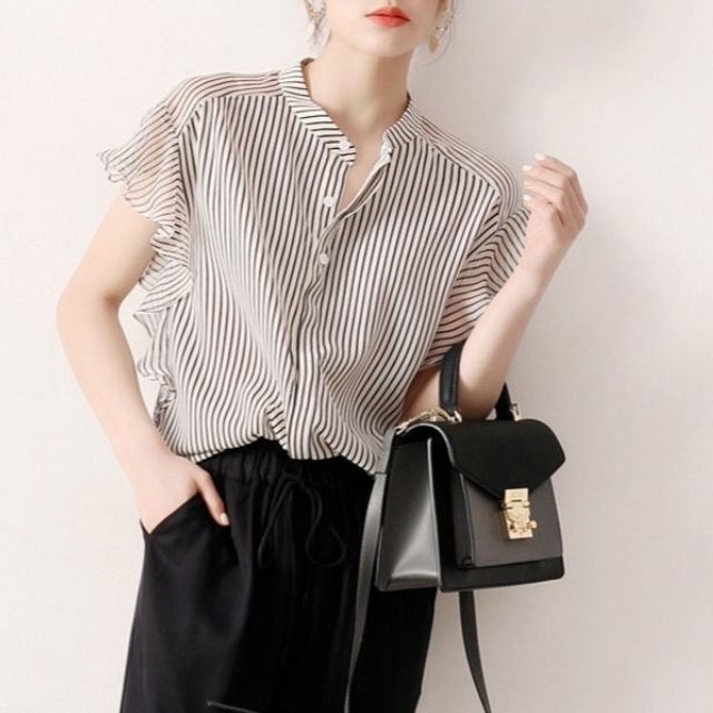Lewwe-Short-Sleeve Striped Chiffon Blouse