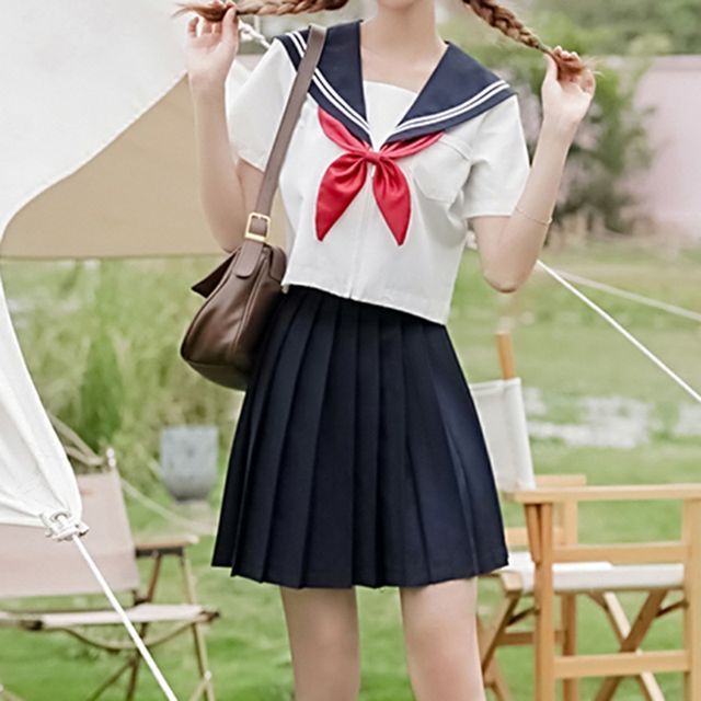 Paklep Sailor Collar Uniform Top Pleated Skirt Neck Tie
