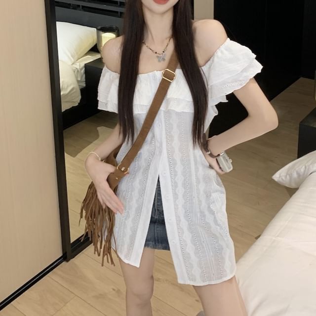Ukiyo-Short Sleeve Off Shoulder Plain Ruffle Blouse
