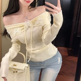 Magma-Long-Sleeve Off Shoulder Plain Knit Top
