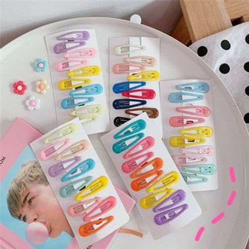 Tuhat Set: Plastic Snap Hair Clips As Shown in Figure One Size
