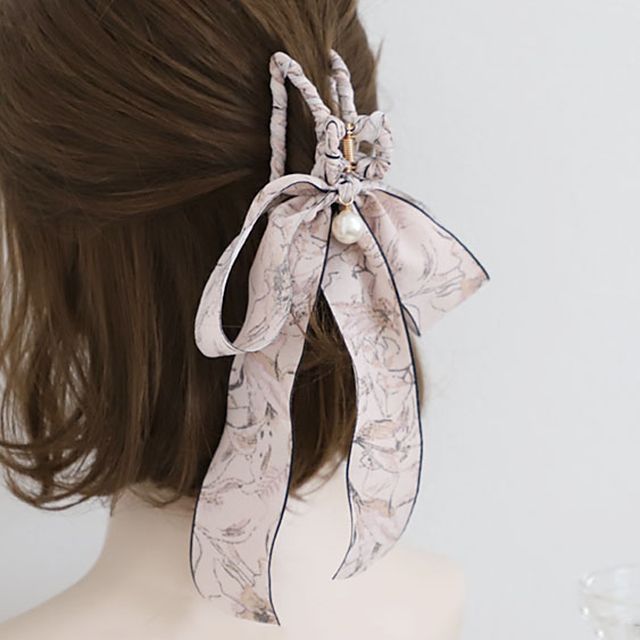 Cheveux Ribbon Hair Claw YesStyle