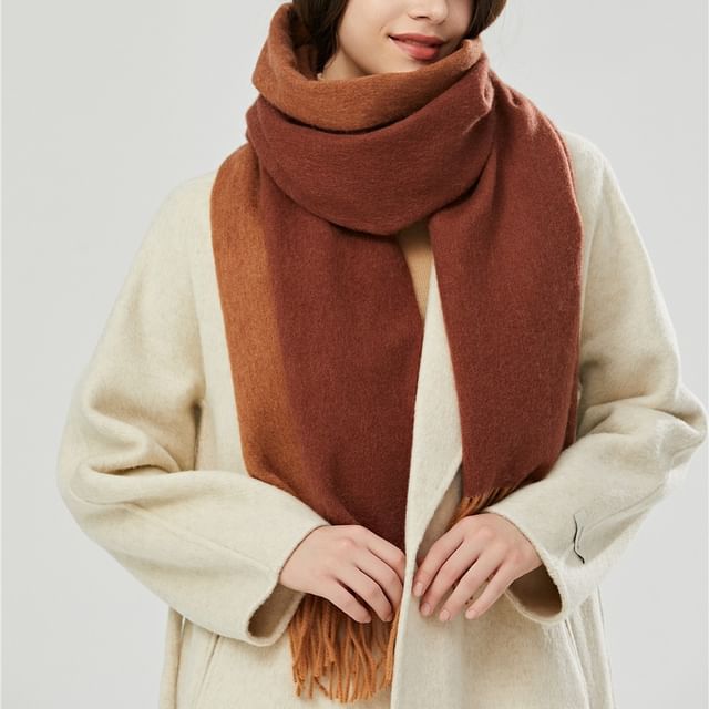 Frior-Plain Fringe Scarf