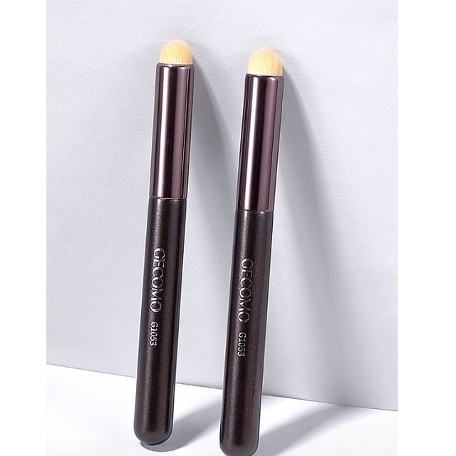 Miumi-Round Head Lip Brush