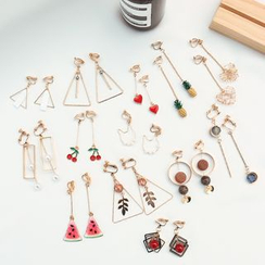 Jael - Clip-On Dangling Earrings Jael - Clip-On Dangling Earrings