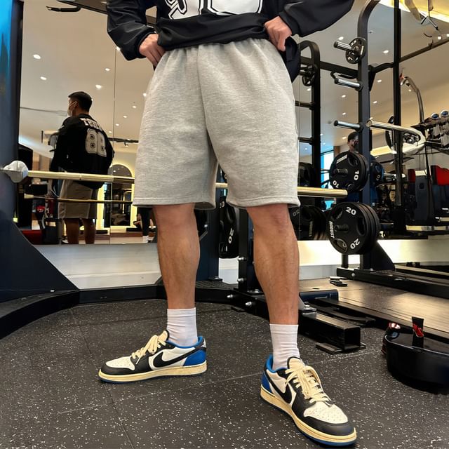 Okwano-Elastic Waist Plain Sweat Shorts
