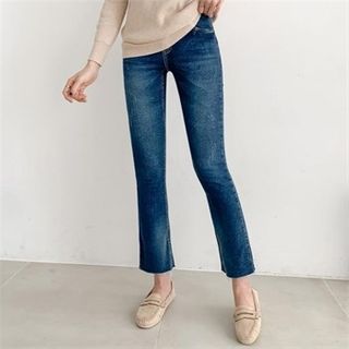 semi bootcut jeans