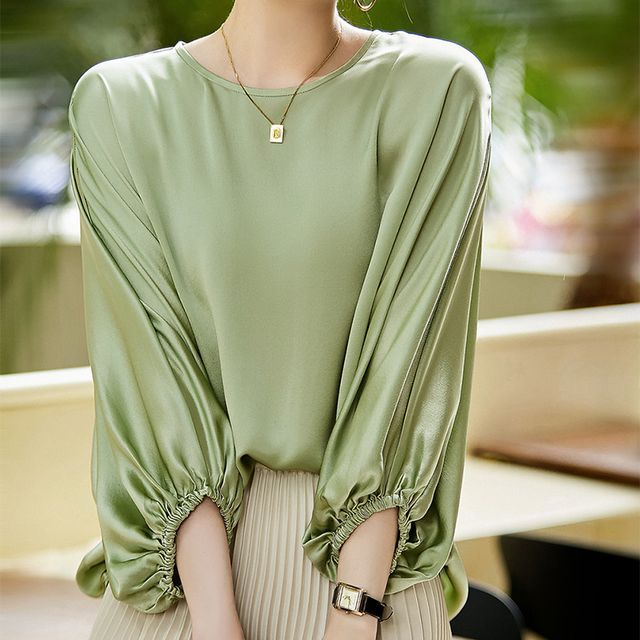 Everose-Puff-Sleeve Round Neck Plain Blouse