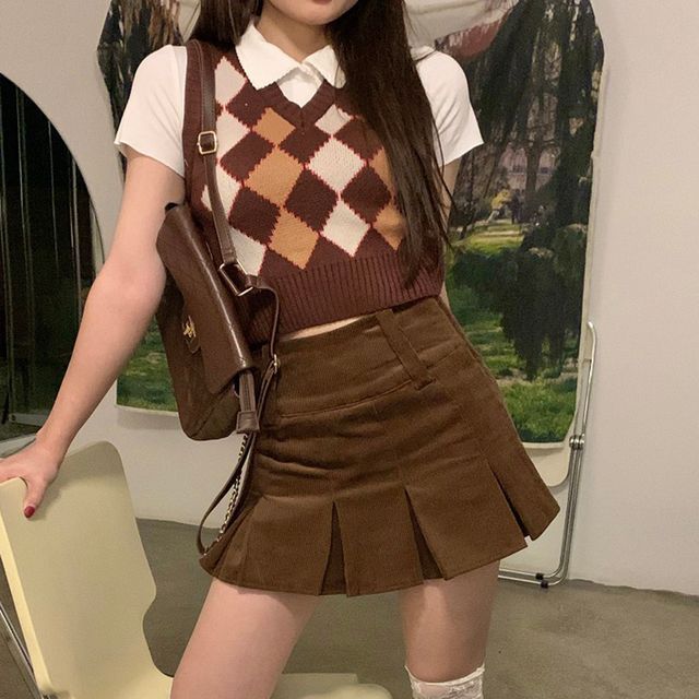 Short-Sleeve Collared T-Shirt 