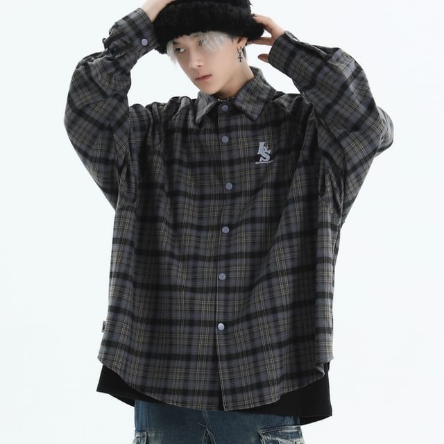 INStudio-Long Sleeve Collared Plaid Button Up Shirt