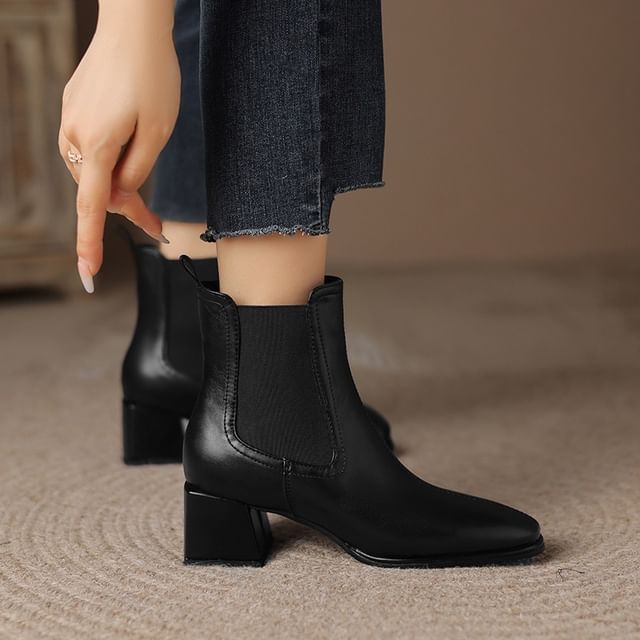 Cinnabelle-Chunky Heel Short Boots