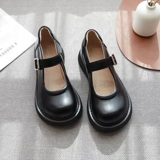 Freesia-Faux Leather Plain Mary Jane Shoes