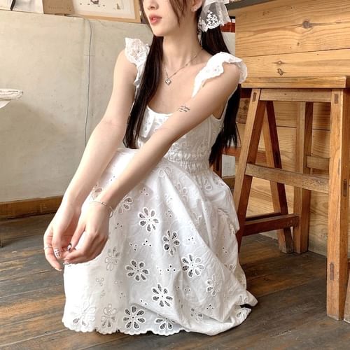Alfie - Cap-Sleeve Eyelet Lace Dress | YesStyle