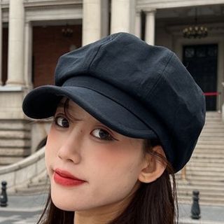 plain newsboy cap