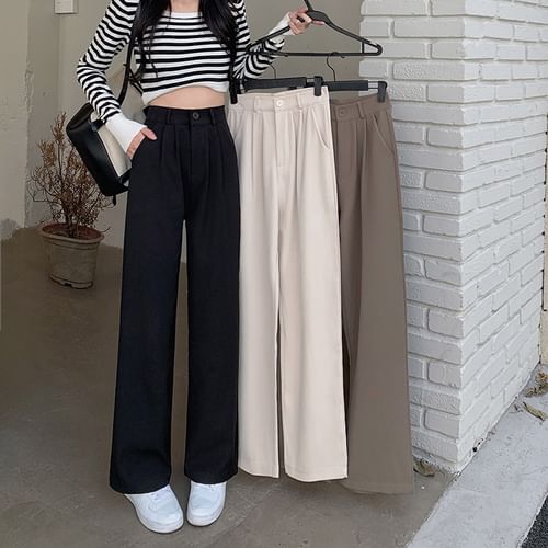 35 Ways to Wear Wide-Leg Pants This Winter | Wide leg pants outfit, Styling  wide leg pants, Wide pants outfit