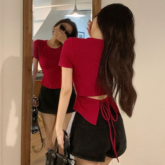 OGAWA-Short Sleeve Crew Neck Solid Color Backless Slim Fit Crop Top