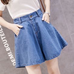 Gecko - High-Waist Denim Shorts Gecko - High-Waist Denim Shorts