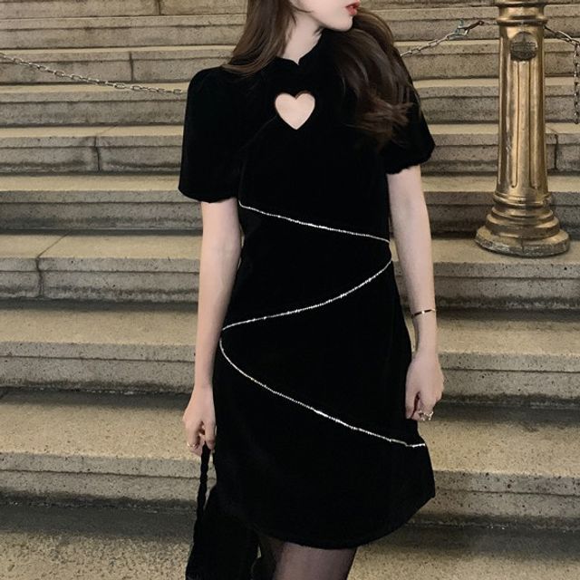 Hazie - Short Sleeve Heart Keyhole Mini Dress | YesStyle