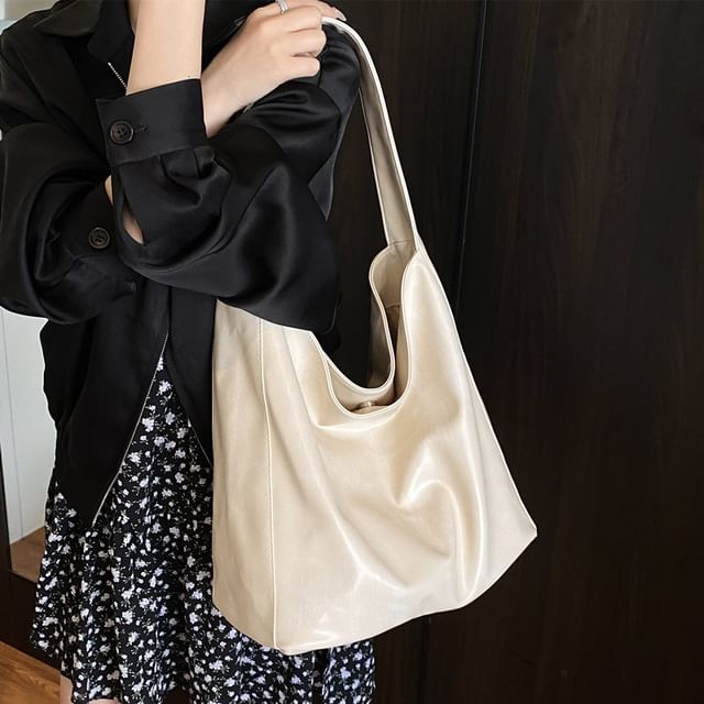 Skyglow-Faux Leather Plain Tote Bag