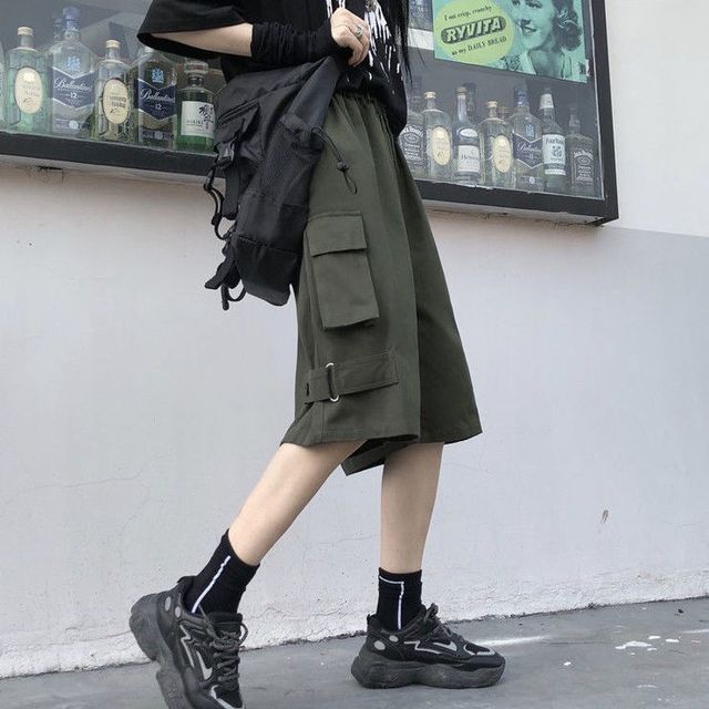 Sienne-High Waist Plain Knee-Length Cargo Shorts