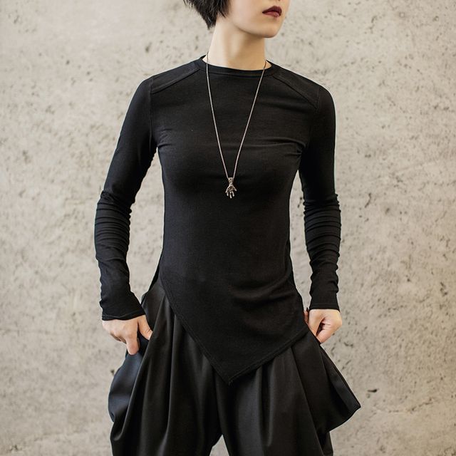 SIMPLE BLACK-Plain Long-Sleeve T-Shirt