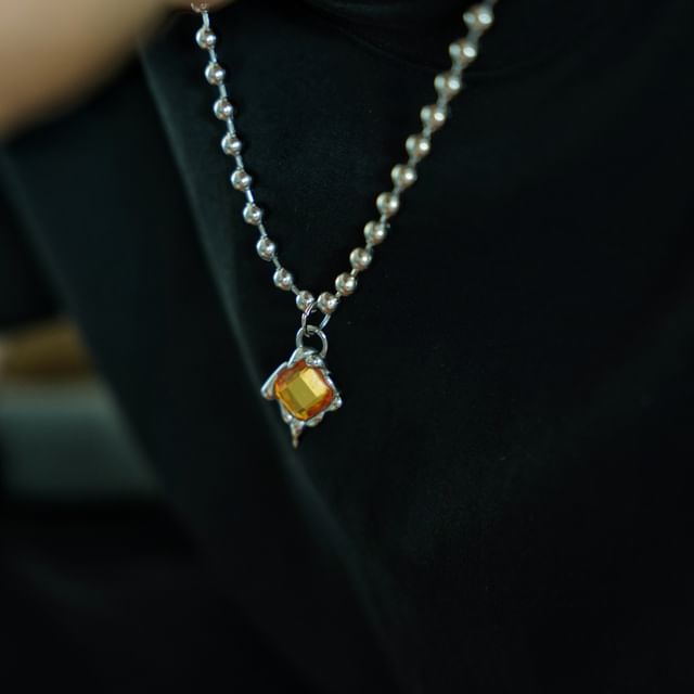 Kopesh-Beaded Rhinestone Necklace